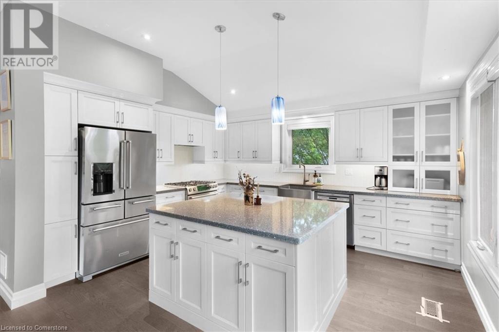 Photo 11 of 214 Mary Street, Niagaraonthelake ON