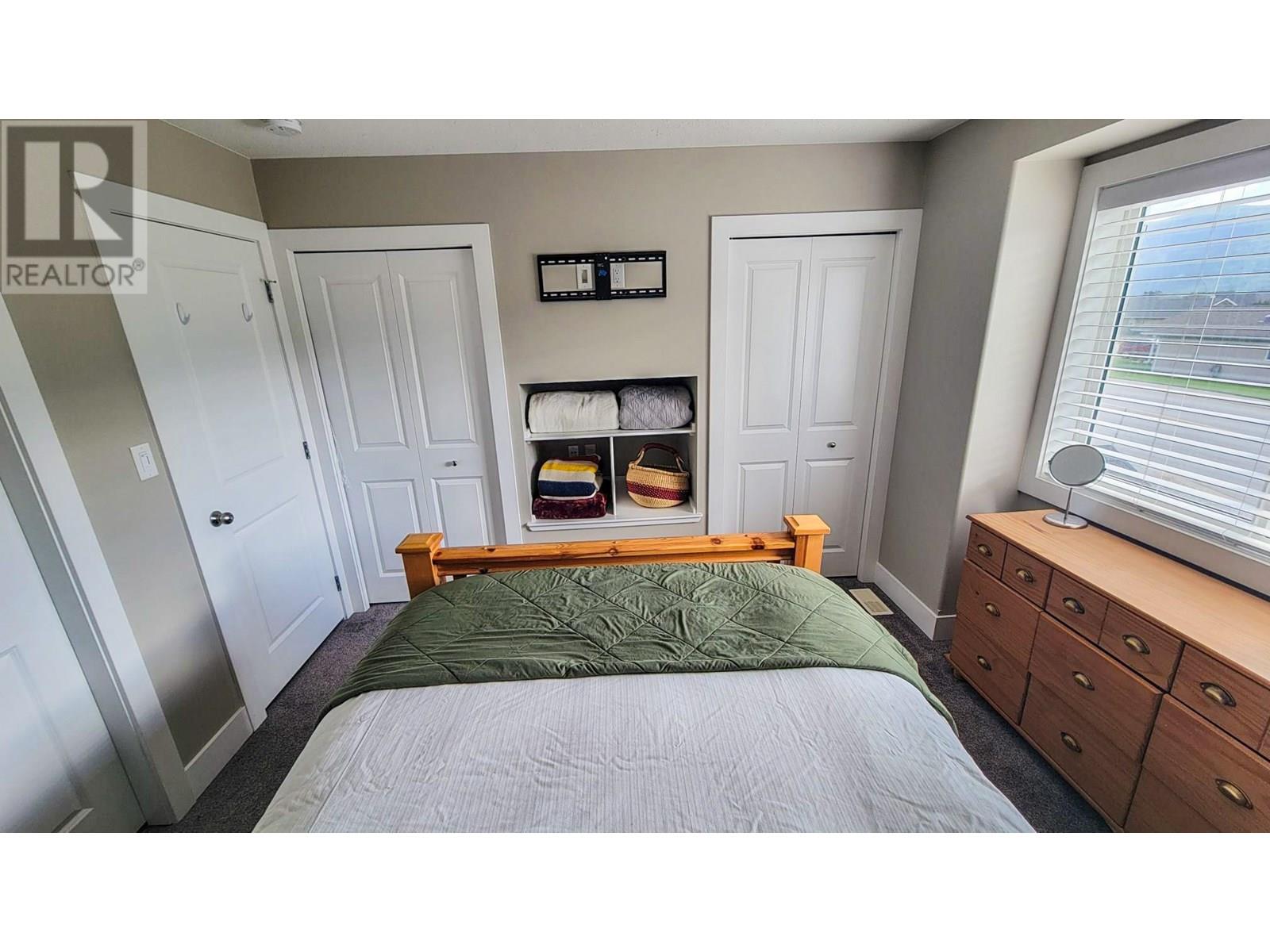 4208 16th Avenue, Castlegar