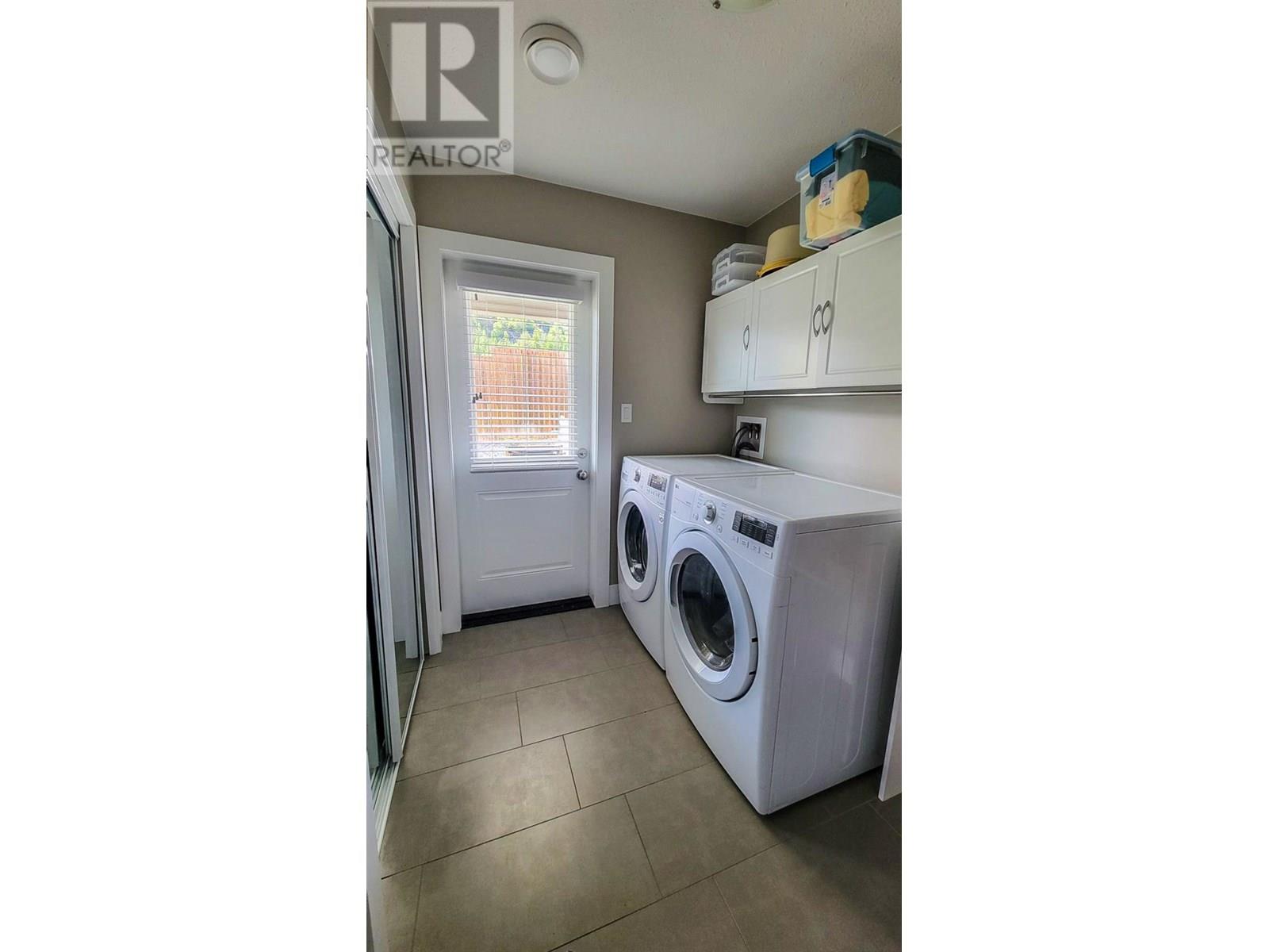 4208 16th Avenue, Castlegar