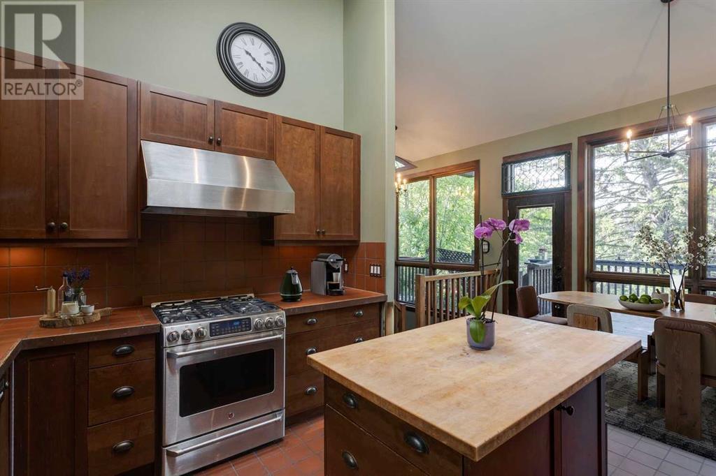 Single Family House Bungalow for Sale in  Madison Avenue SW Britannia Calgary 