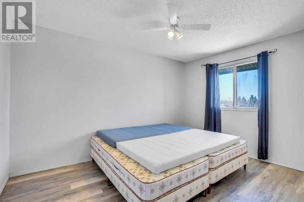 Single Family House 4 Level for Sale in    Street NE Marlborough Calgary 