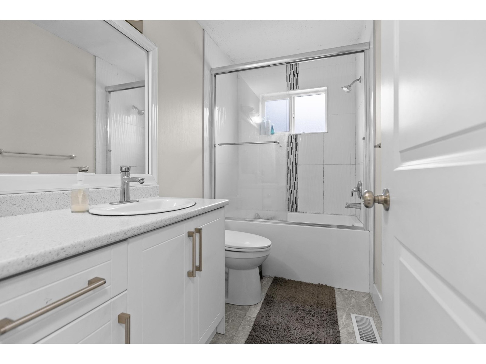 3308 JERVIS CRESCENT, Abbotsford
