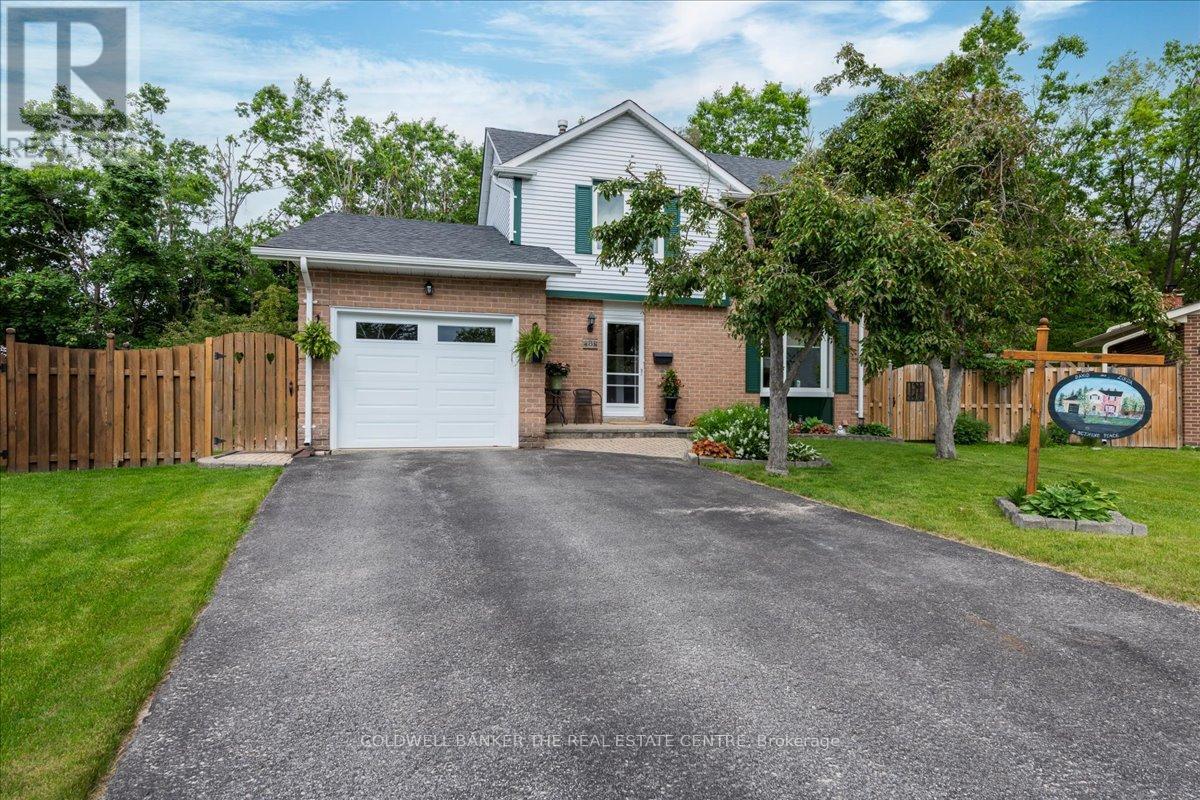 Photo 22 of 8 Bethune Place, Barrie ON