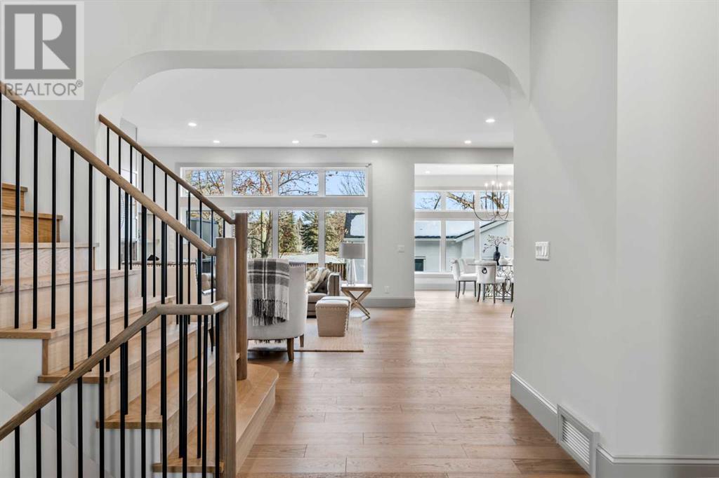 Single Family House for Sale in   Avenue SW Rideau Park Calgary 