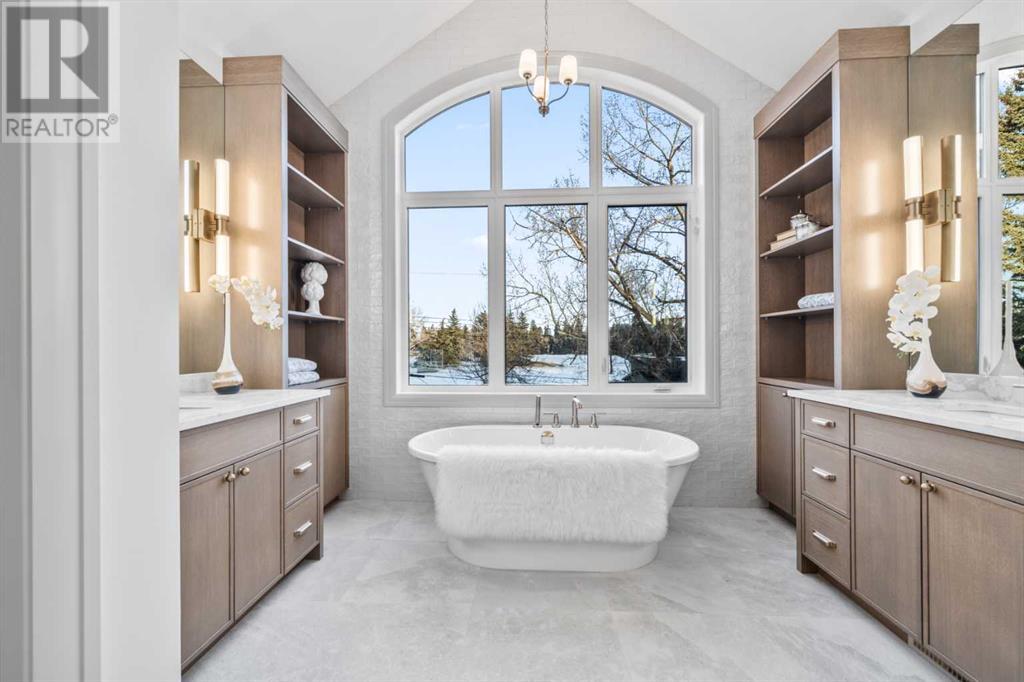 Single Family House for Sale in   Avenue SW Rideau Park Calgary 