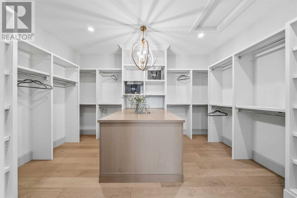 Single Family House for Sale in   Avenue SW Rideau Park Calgary 