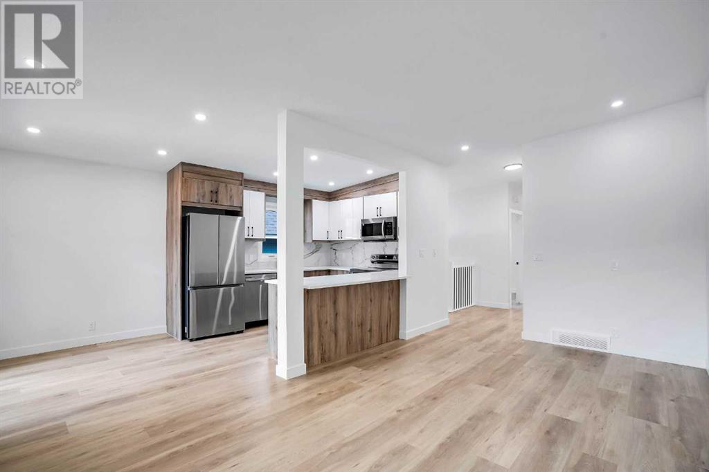 Single Family House Bi-level for Sale in  A Street SE Ogden Calgary 