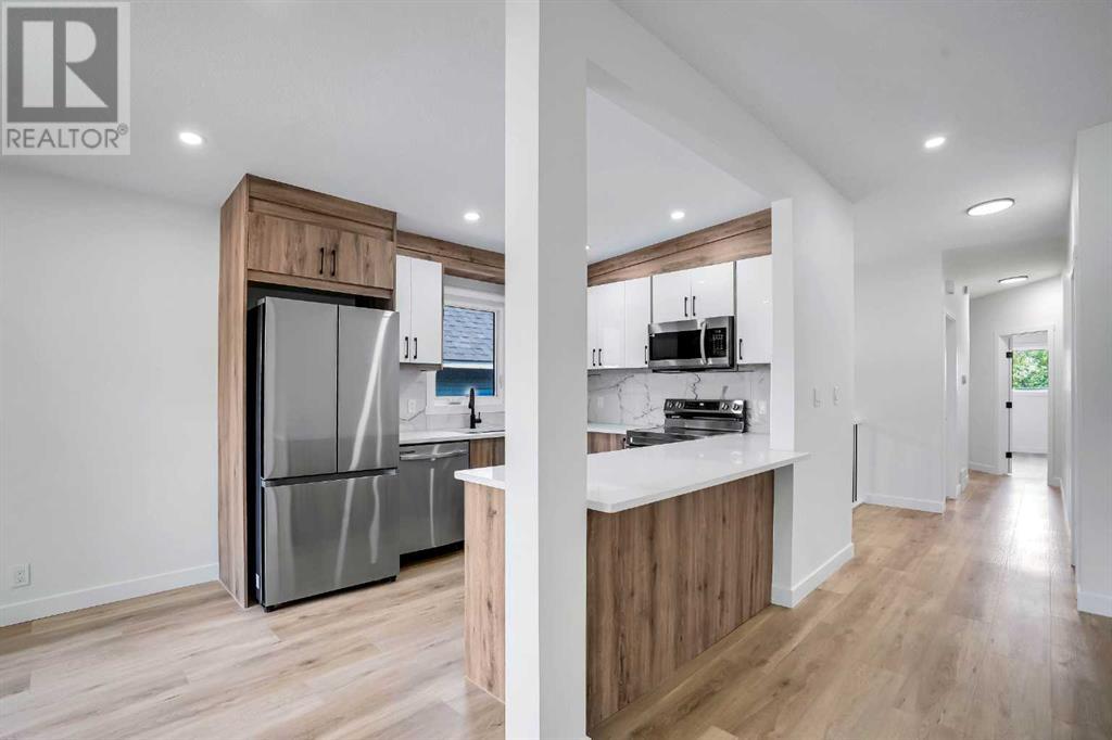 Single Family House Bi-level for Sale in  A Street SE Ogden Calgary 