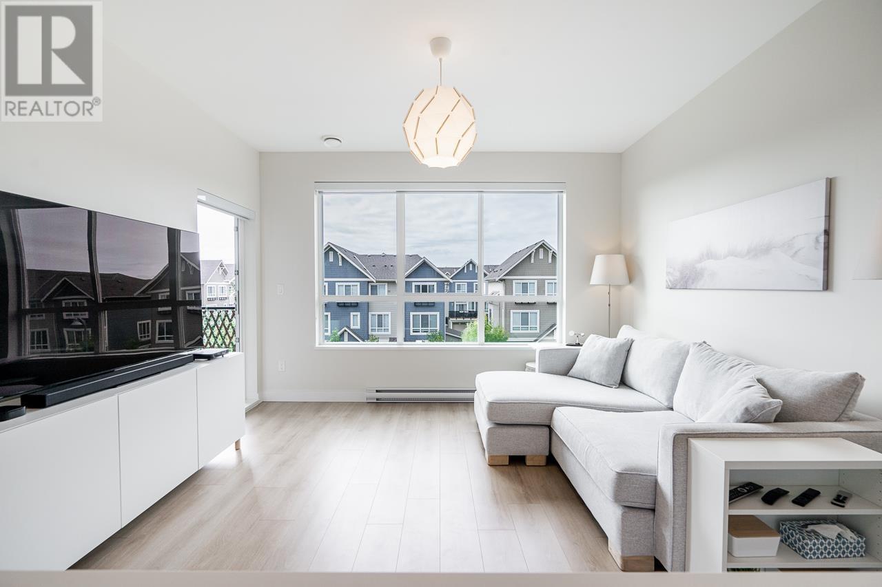 Photo 10 of 309 1792 Starling Drive, Tsawwassen BC