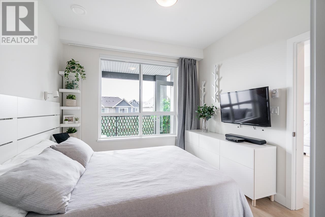 Photo 13 of 309 1792 Starling Drive, Tsawwassen BC