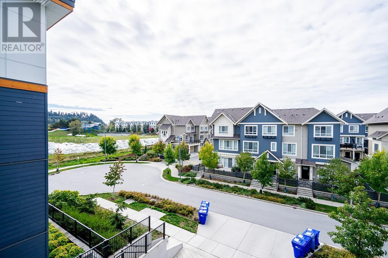 Photo 20 of 309 1792 Starling Drive, Tsawwassen BC