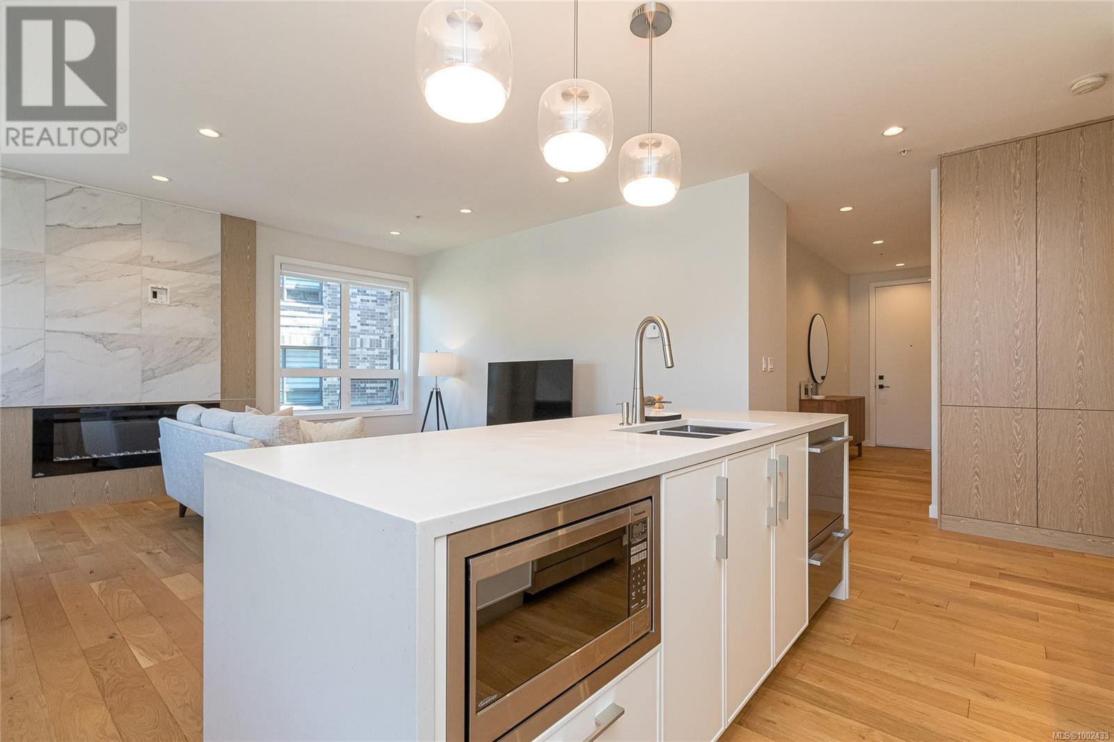 Single Family House for Sale in   Pentrelew Pl Bellewood Park Victoria 
