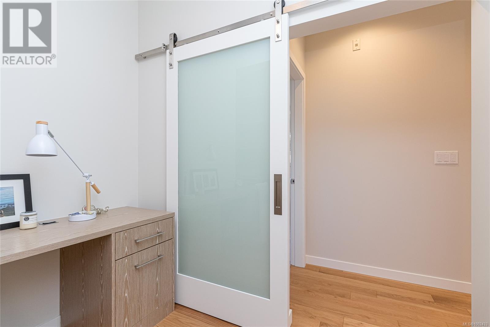 Single Family House for Sale in   Pentrelew Pl Bellewood Park Victoria 