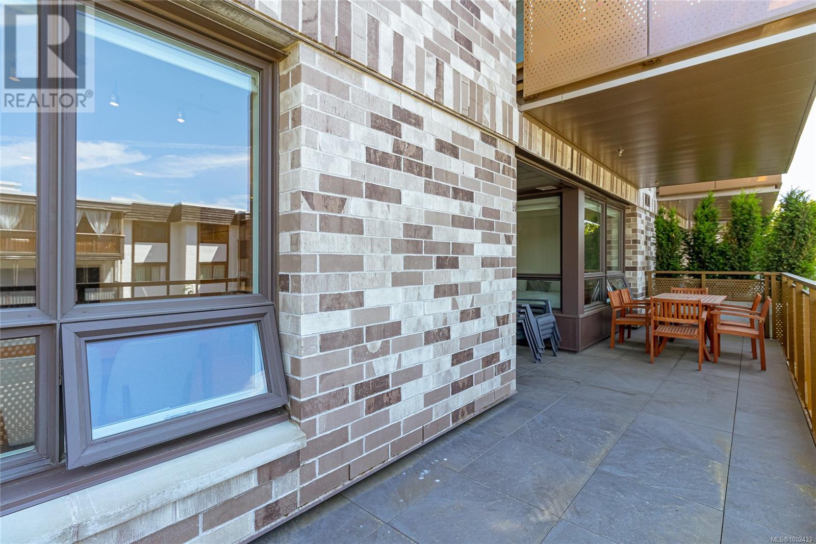 Single Family House for Sale in   Pentrelew Pl Bellewood Park Victoria 