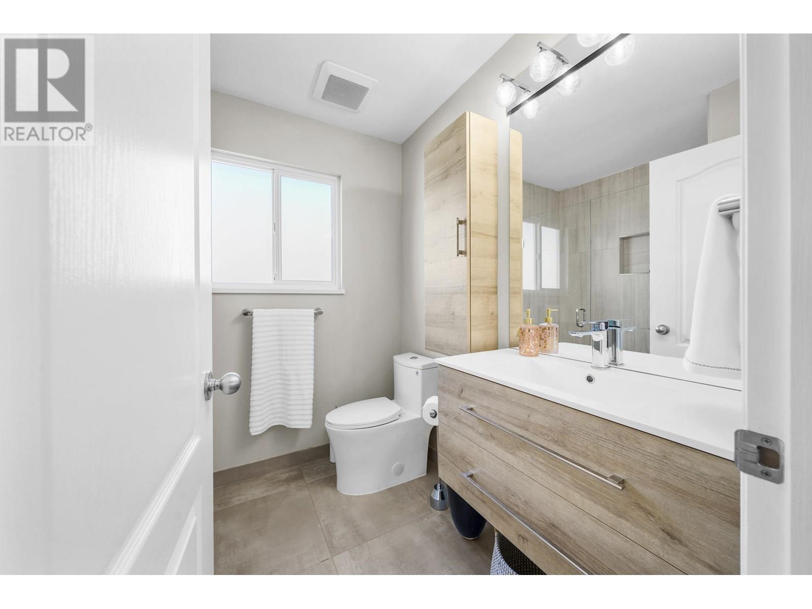 Photo 33 of 1220 Yangtze Place, Port Coquitlam BC