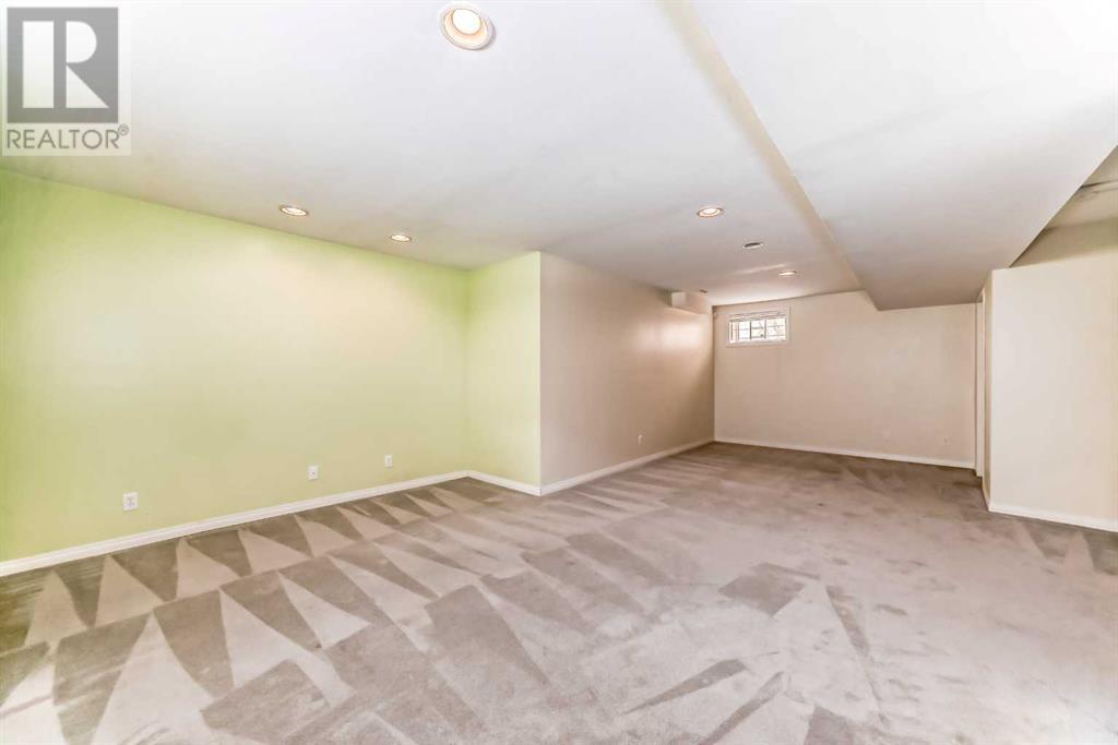 Single Family House for Sale in  Millview Square SW Millrise Calgary 