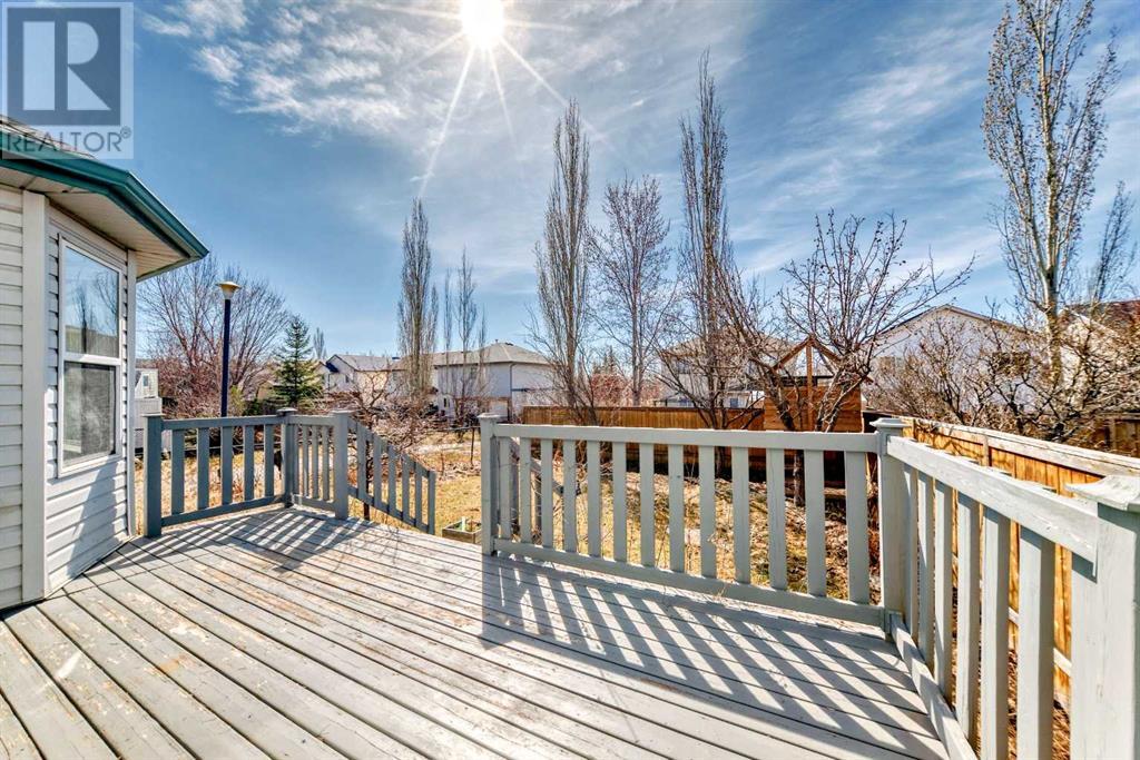 Single Family House for Sale in  Millview Square SW Millrise Calgary 