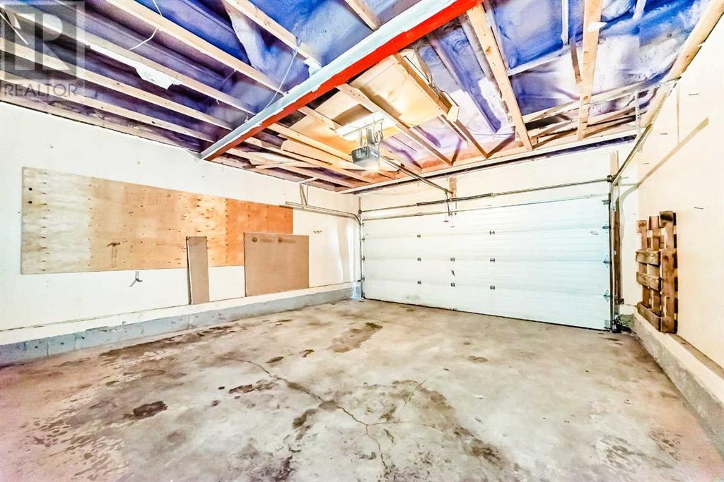 Single Family House for Sale in  Millview Square SW Millrise Calgary 