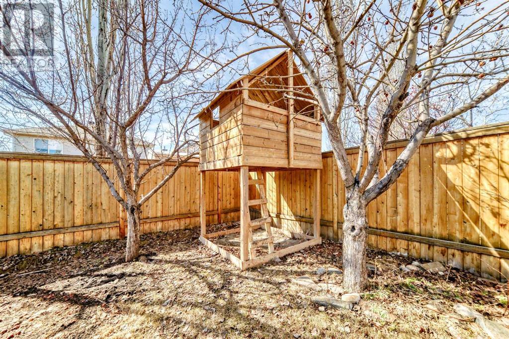 Single Family House for Sale in  Millview Square SW Millrise Calgary 