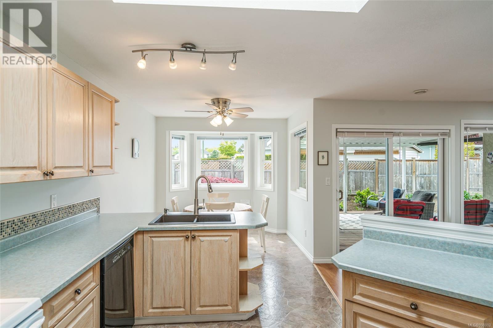 800 Mulholland Dr, Parksville real estate listing 998002