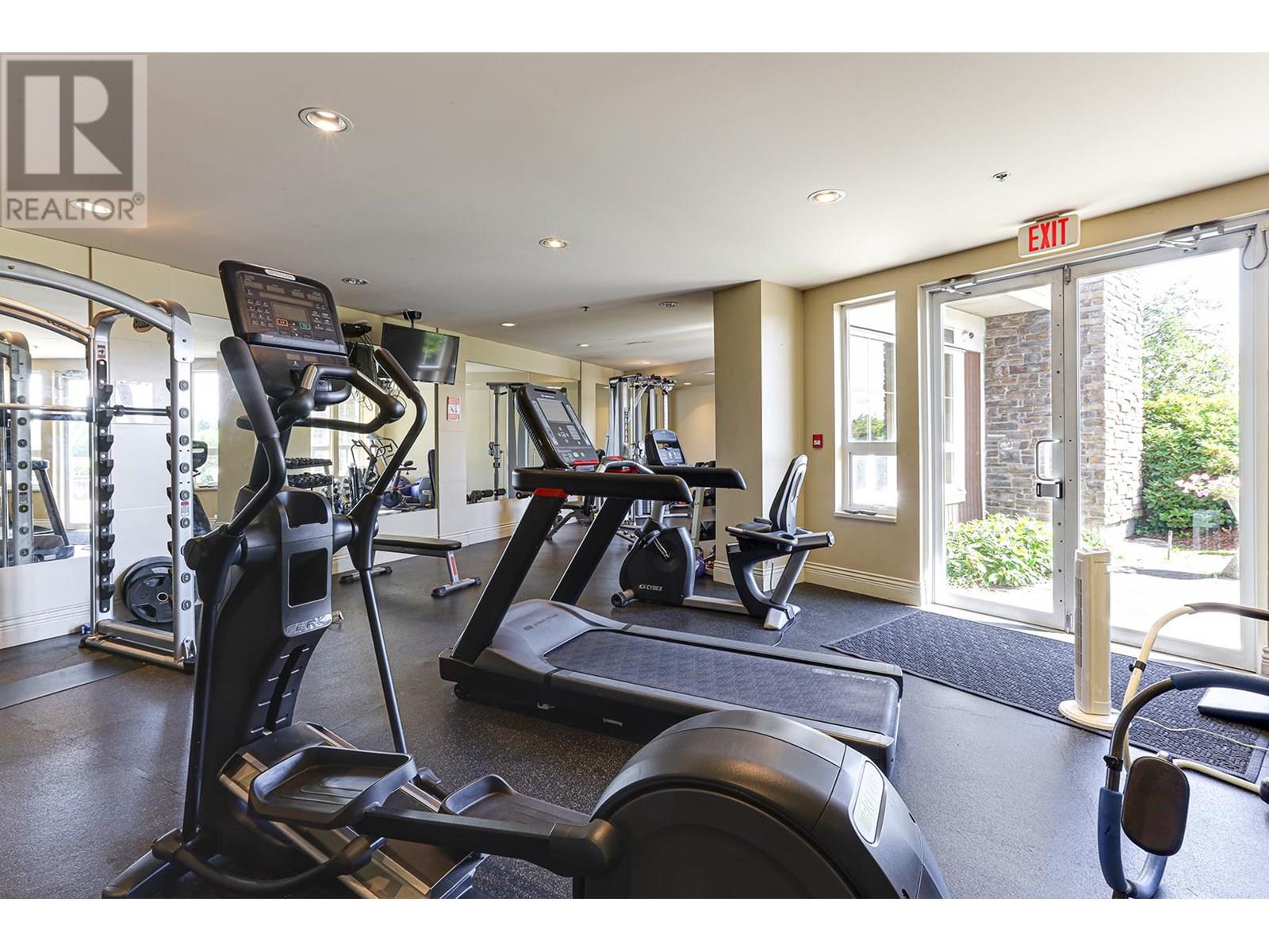 405 19673 MEADOW GARDENS WAY, Pitt Meadows real estate listing R3012556