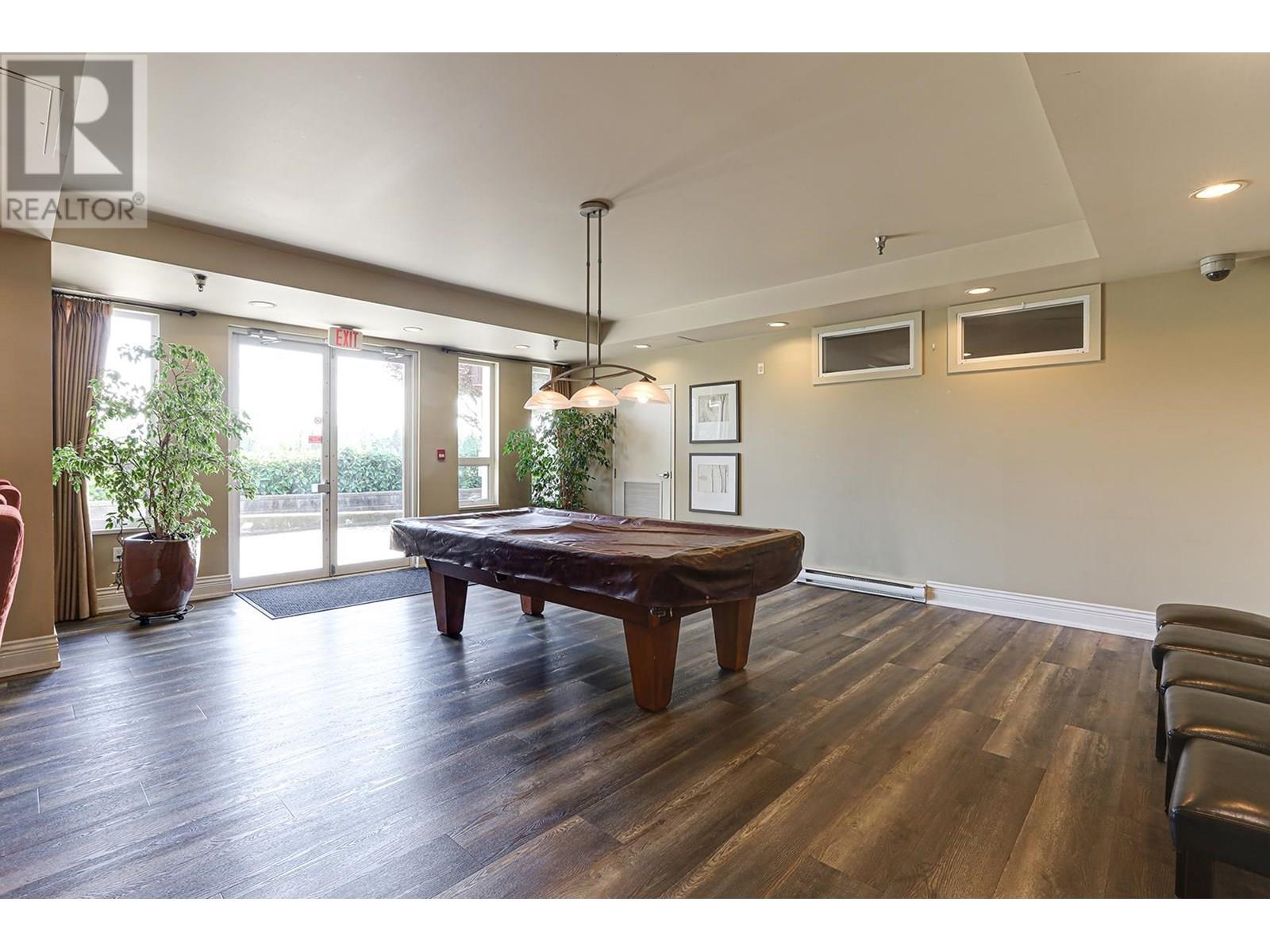 405 19673 MEADOW GARDENS WAY, Pitt Meadows real estate listing R3012556