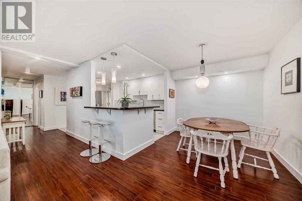 Single Family House for Sale in B   Avenue SW Mission Calgary 