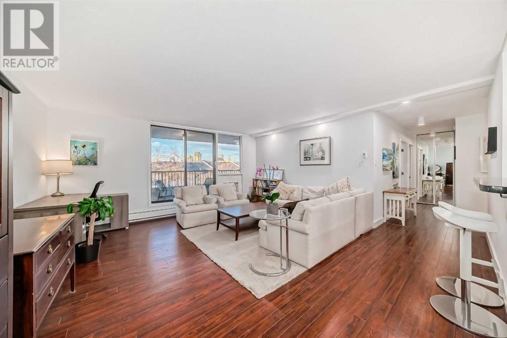 Single Family House for Sale in B   Avenue SW Mission Calgary 