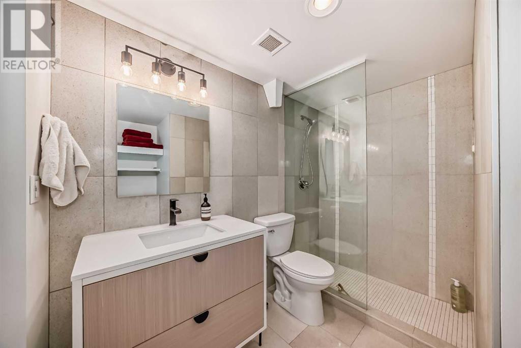 Single Family House for Sale in B   Avenue SW Mission Calgary 