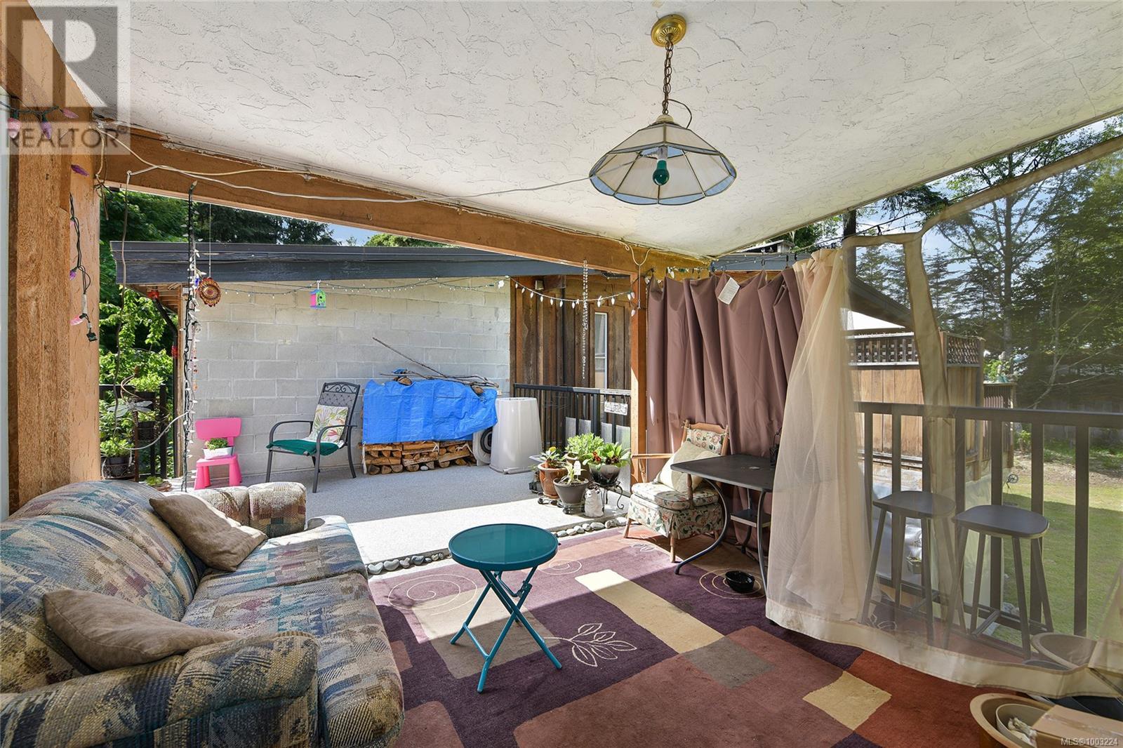  2011 Idlemore Road, Sooke