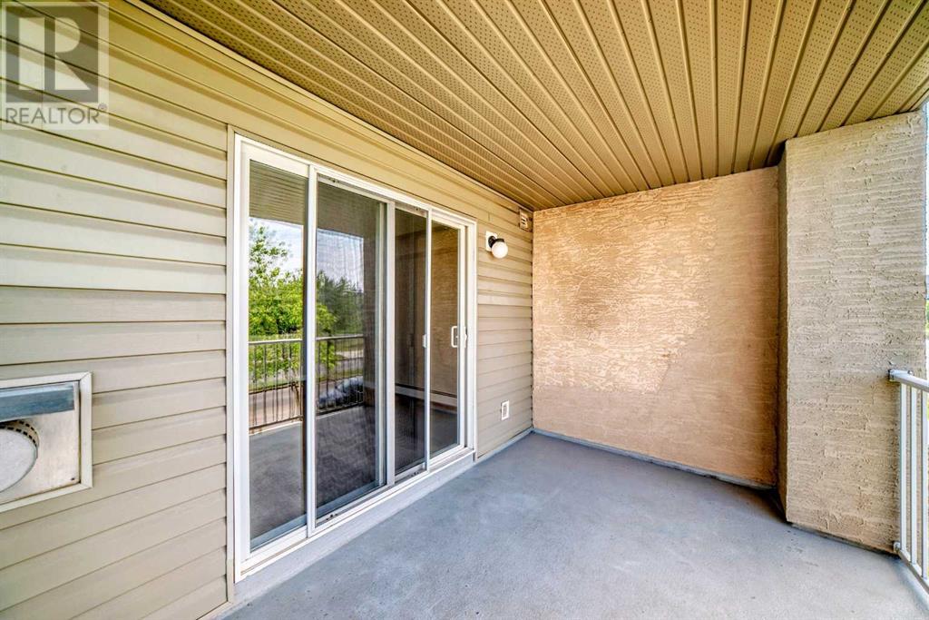 Single Family House for Sale in   Citadel Meadow Point NW Citadel Calgary 