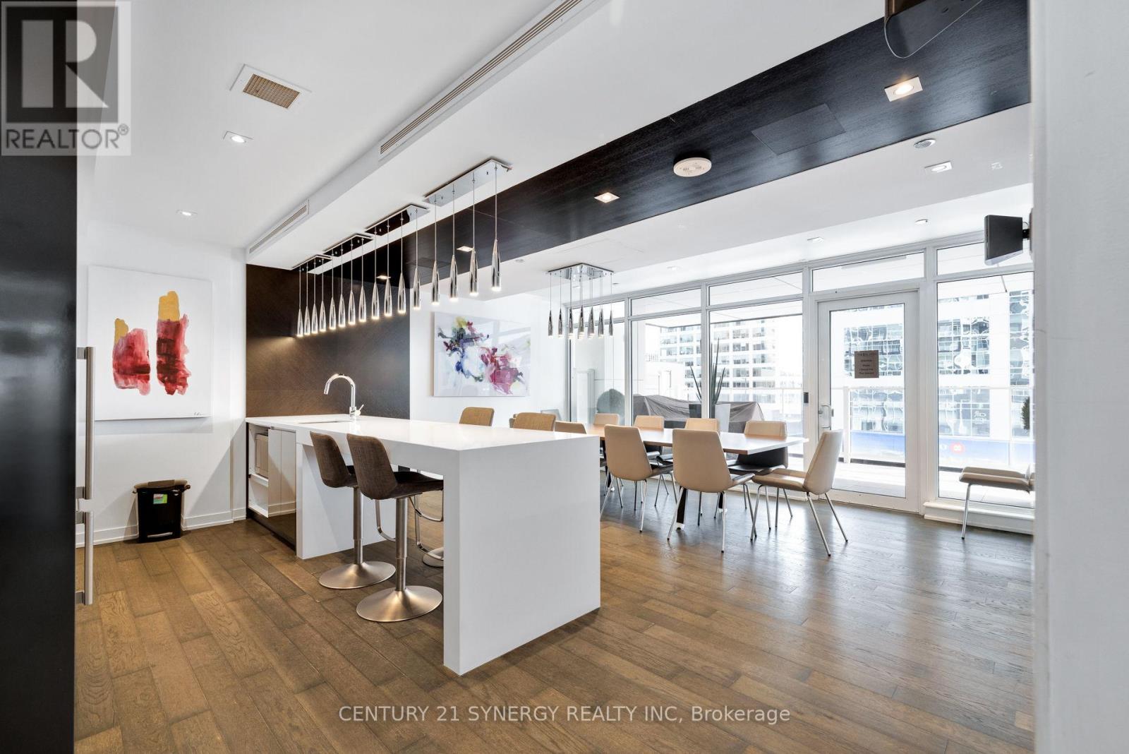 Photo 14 of 705 199 Slater Street, Ottawa ON