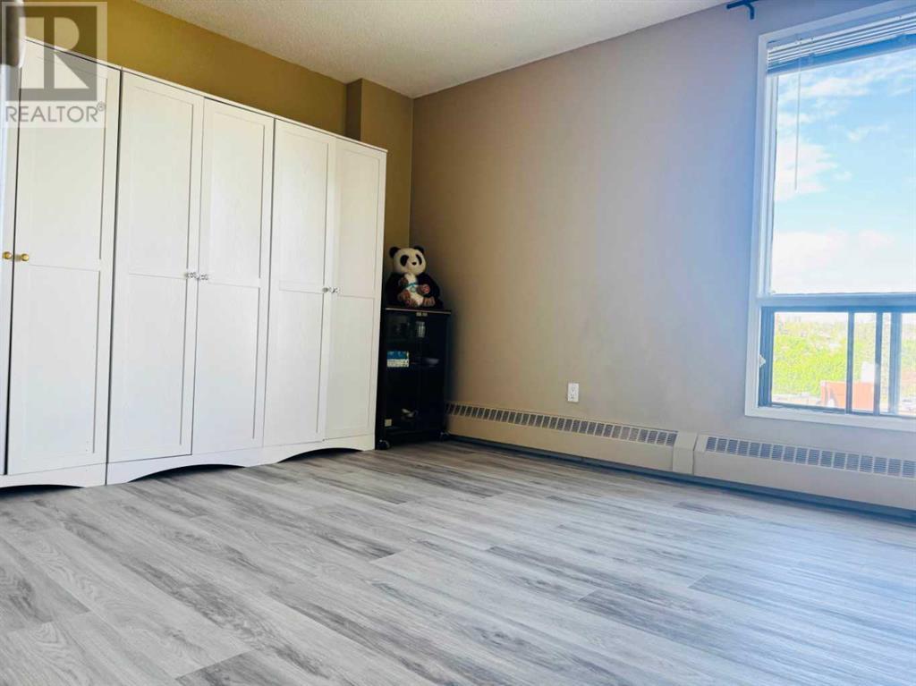 Single Family House for Sale in    Avenue SW Beltline Calgary 