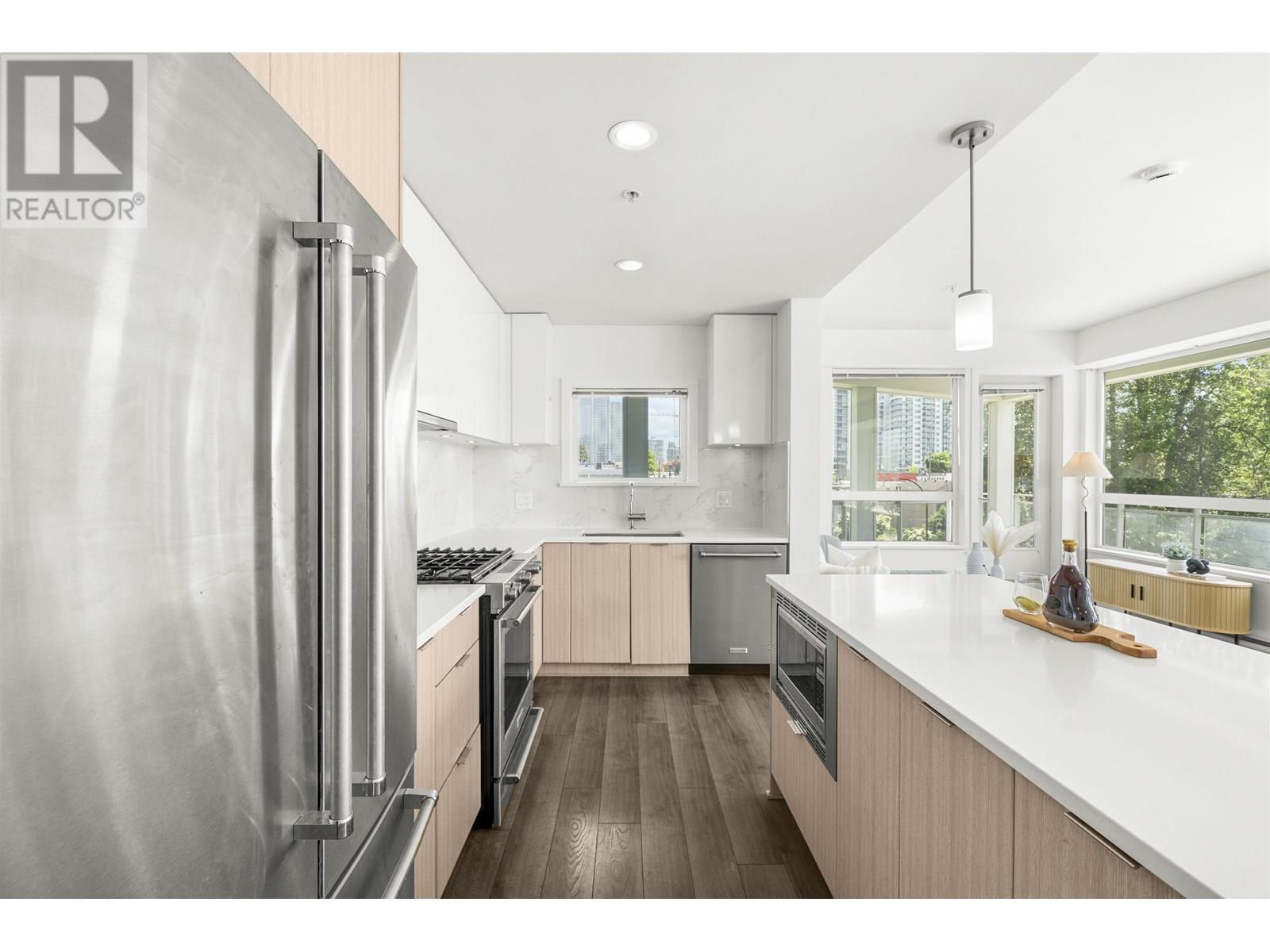 412 2188 MADISON AVENUE, Burnaby real estate listing R3014571