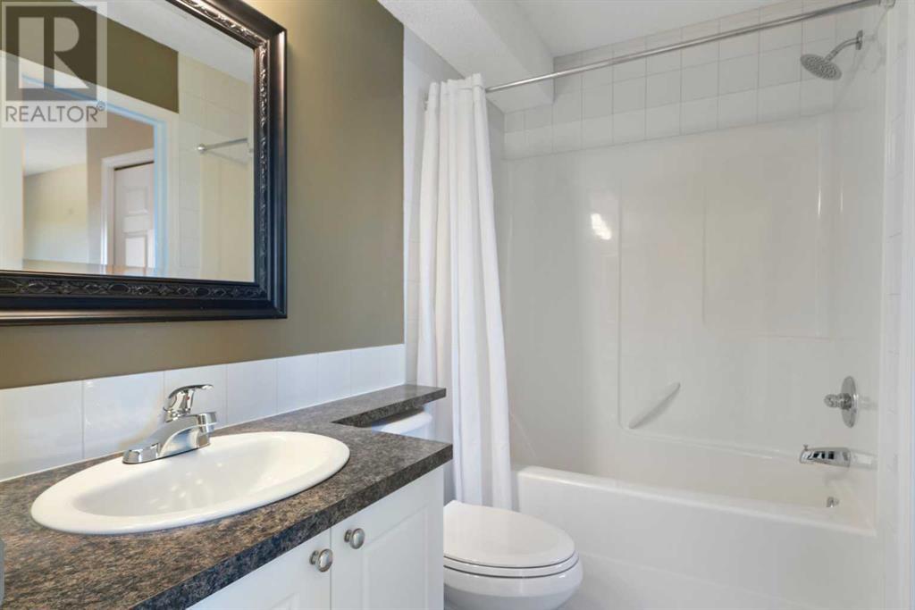 Single Family House 4 Level for Sale in  Citadel Acres Close NW Citadel Calgary 