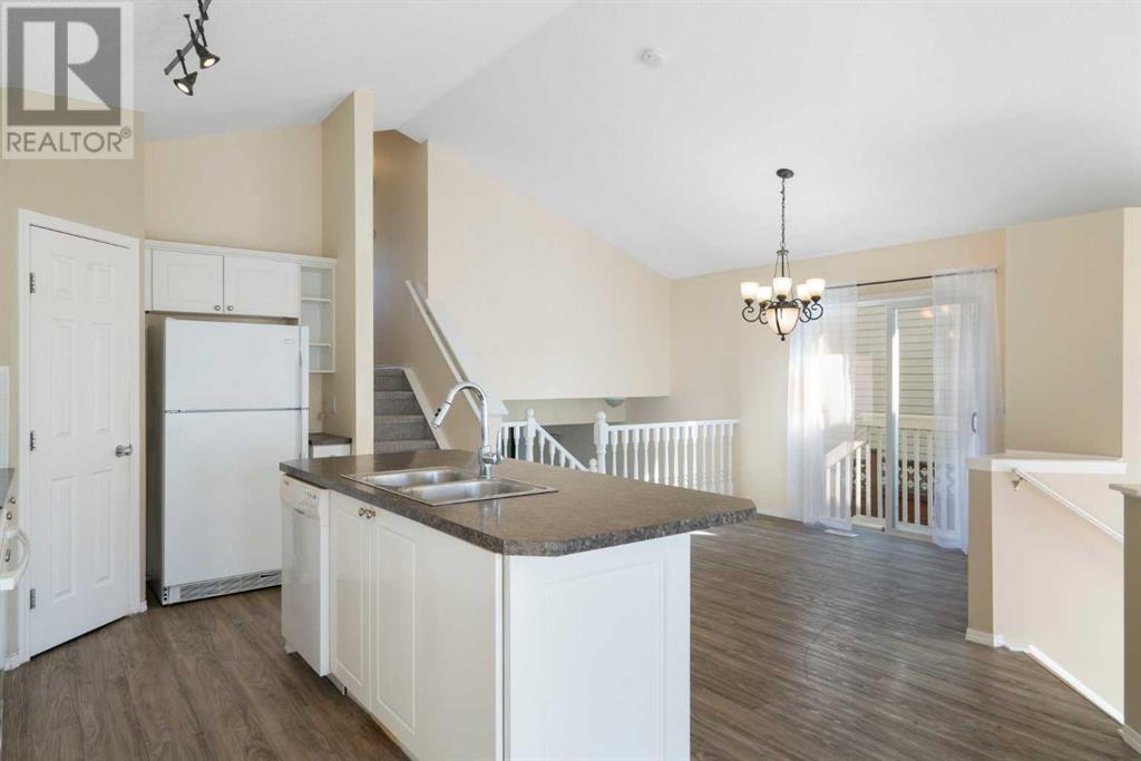 Single Family House 4 Level for Sale in  Citadel Acres Close NW Citadel Calgary 