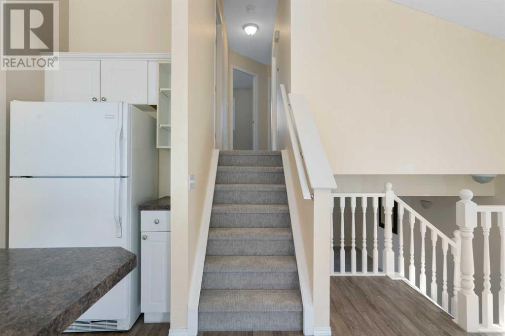 Single Family House 4 Level for Sale in  Citadel Acres Close NW Citadel Calgary 