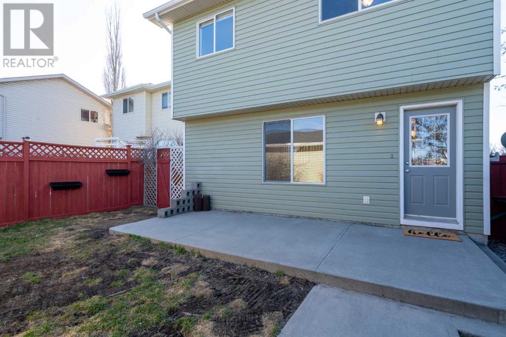 Single Family House 4 Level for Sale in  Citadel Acres Close NW Citadel Calgary 