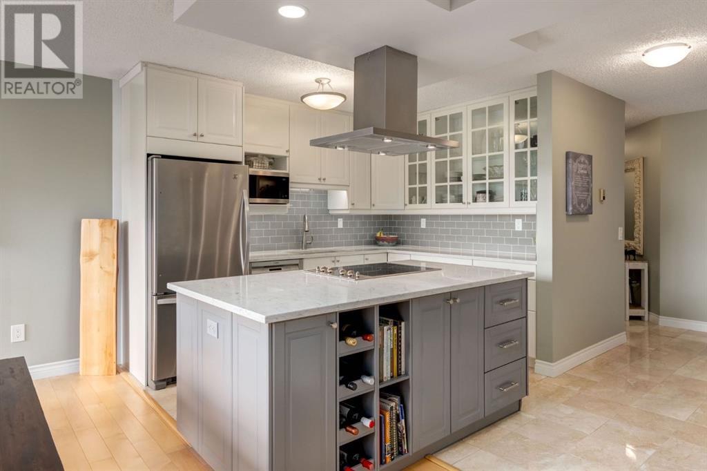 Single Family House for Sale in   Meredith Road NE Crescent Heights Calgary 