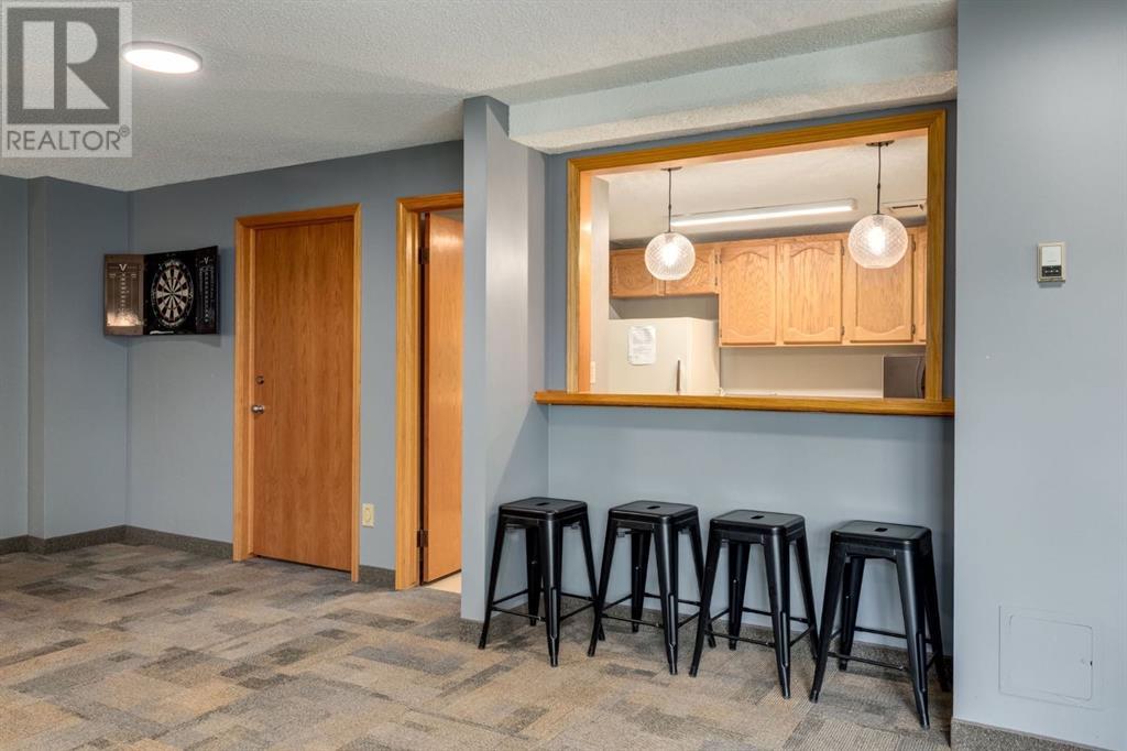 Single Family House for Sale in   Meredith Road NE Crescent Heights Calgary 