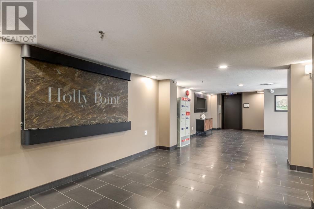 Single Family House for Sale in   Meredith Road NE Crescent Heights Calgary 