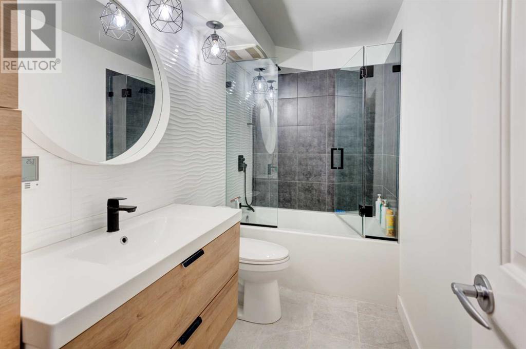 Single Family House for Sale in    Avenue SW Beltline Calgary 
