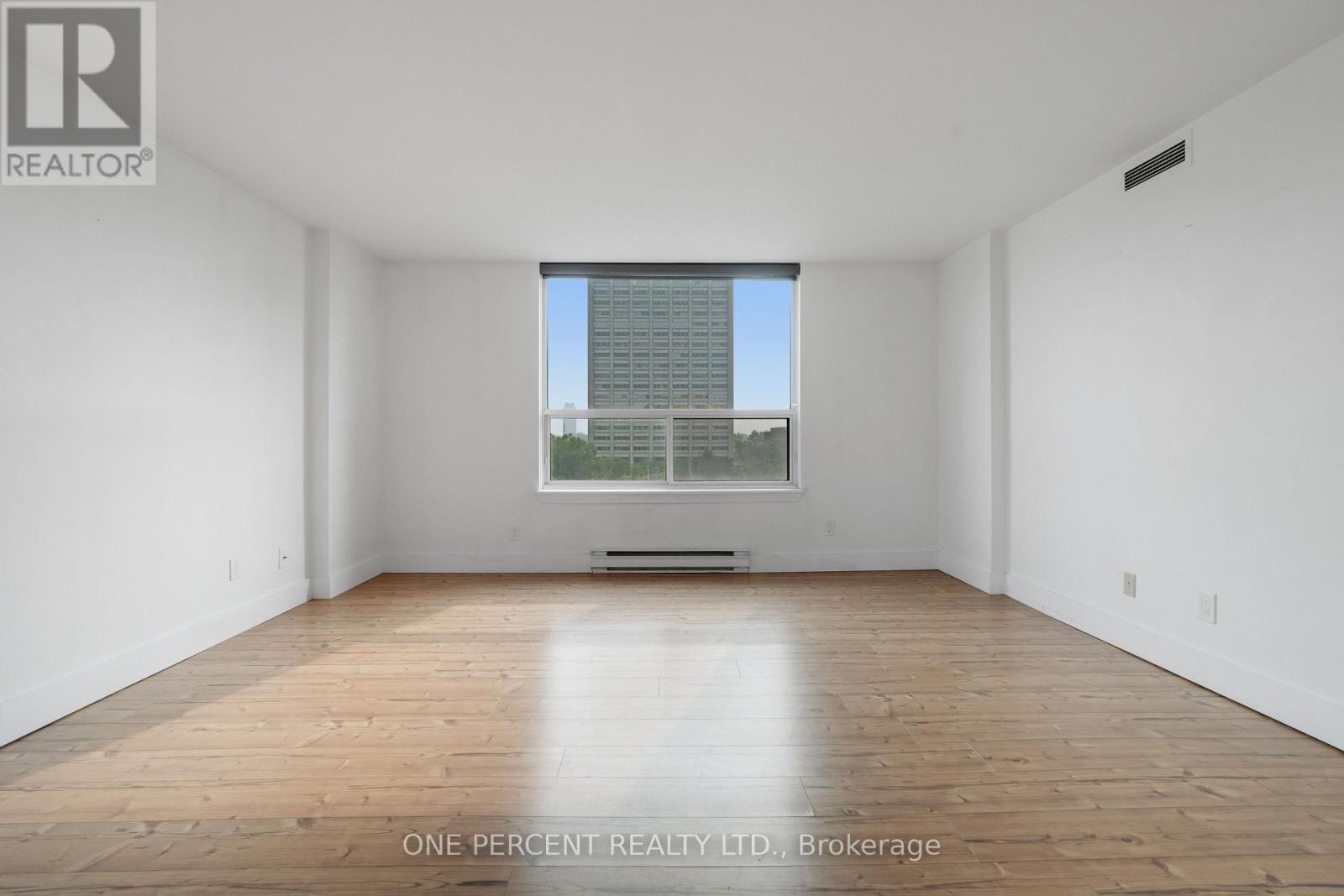 Photo 20 of 610 215 Parkdale Avenue, Ottawa ON