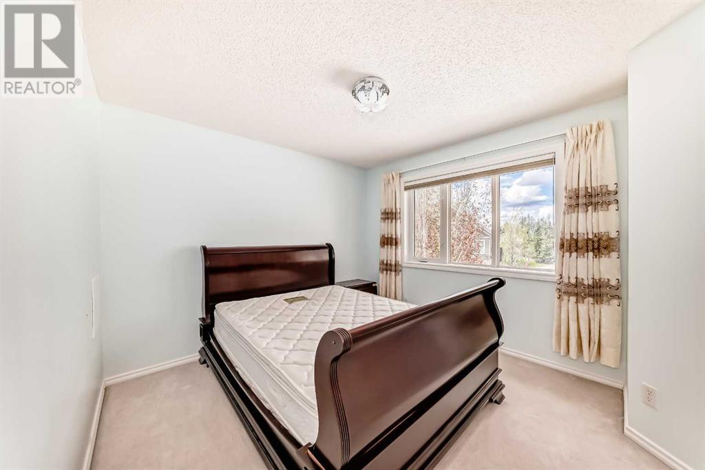 Single Family House for Sale in  Discovery Place SW Discovery Ridge Calgary 