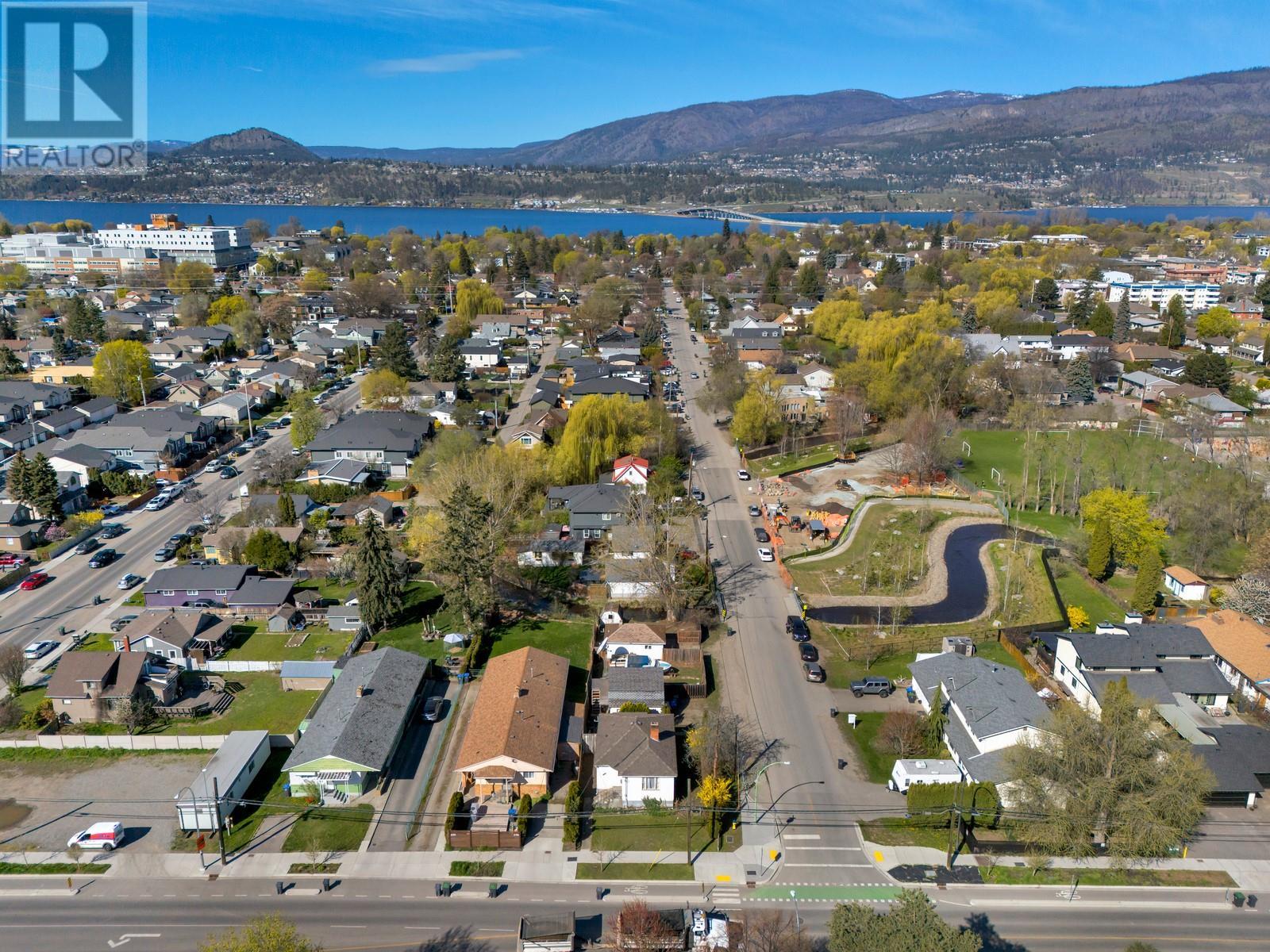  2054 Ethel Street, Kelowna