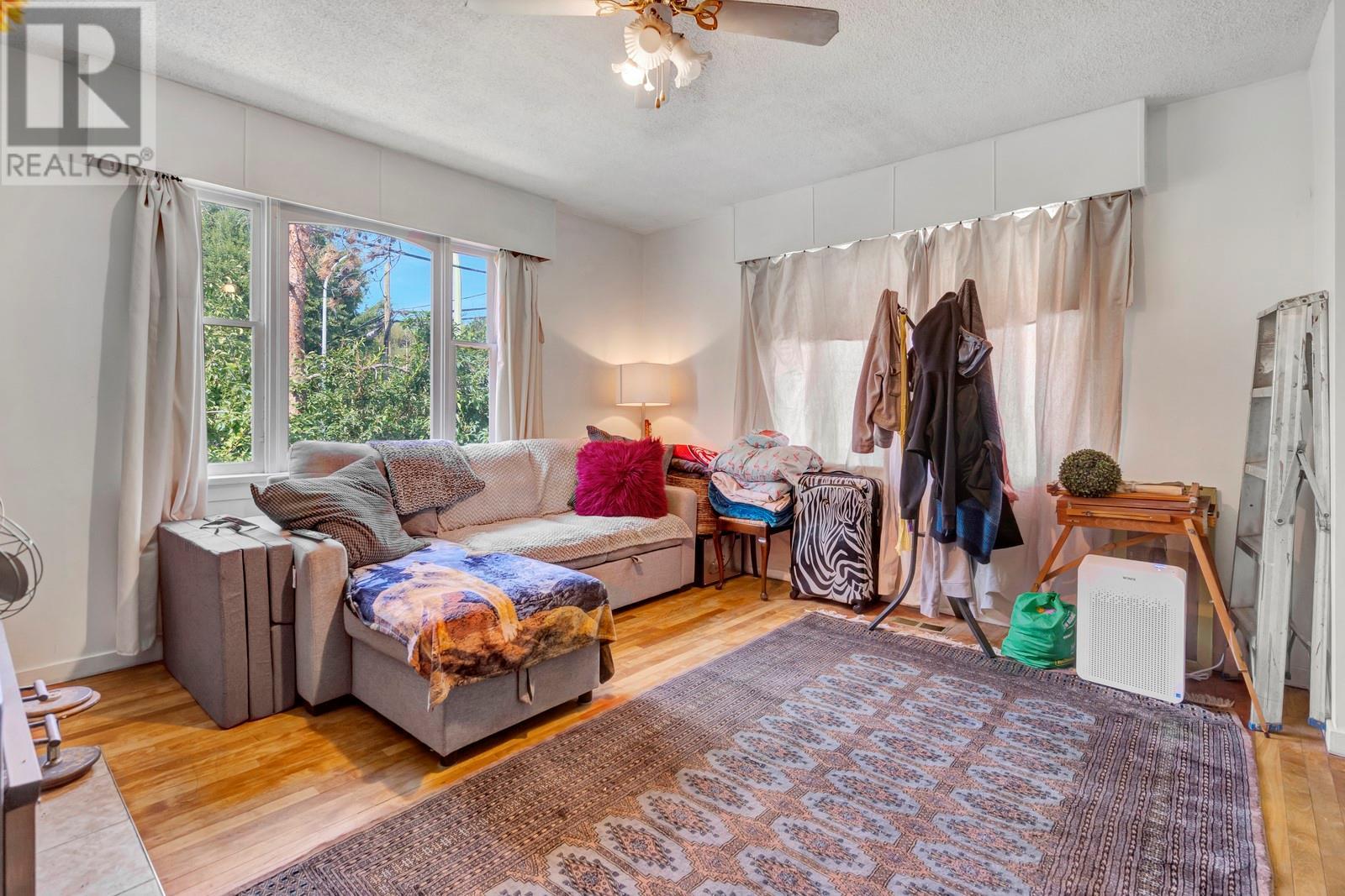  2054 Ethel Street, Kelowna