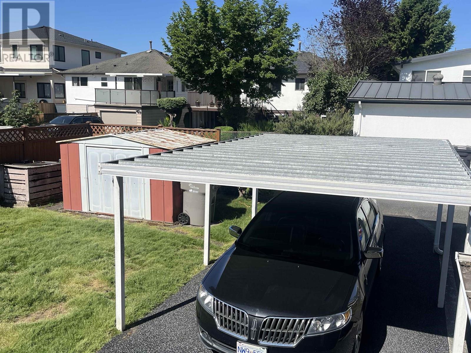 Photo 9 of 2750 Rosemont Drive, Vancouver BC