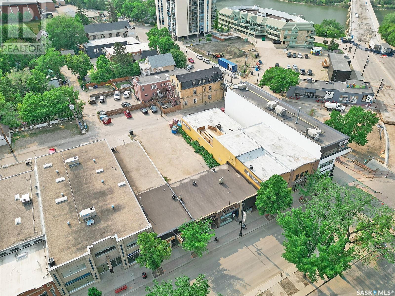 Photo 1 of 632 Broadway Avenue, Saskatoon SK