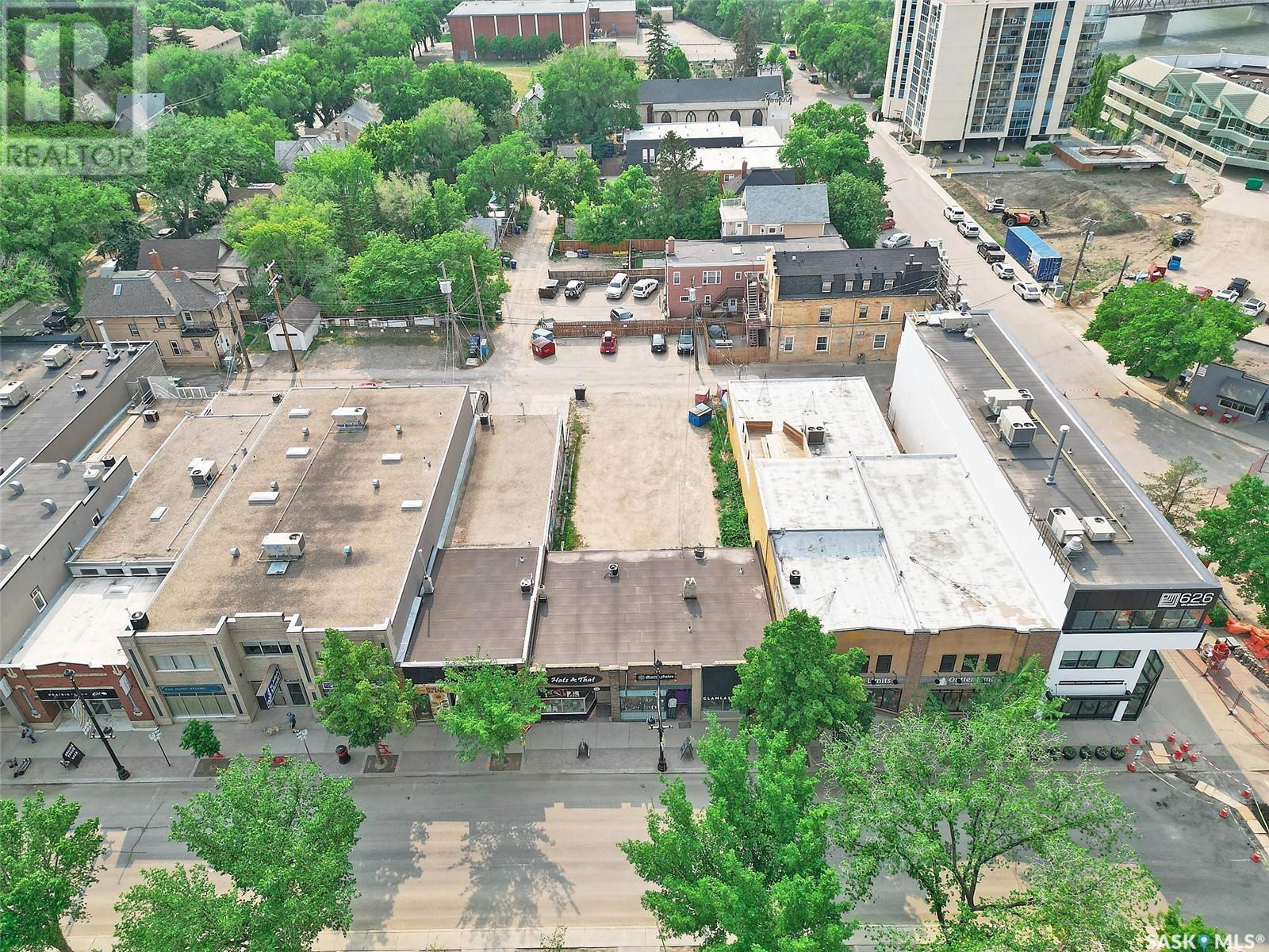Photo 13 of 632 Broadway Avenue, Saskatoon SK