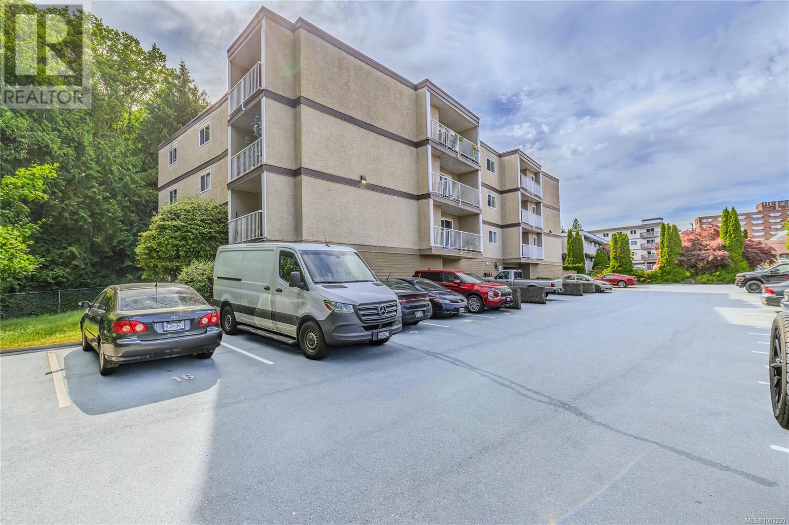 407 1187 Seafield Cres, Nanaimo